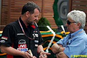 Paul Stoddart appeals to FIA Safety Delegate Herbie Blash