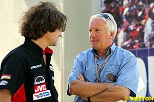 Minardi Chief Engineer Andrew Tilley & Charlie Whiting